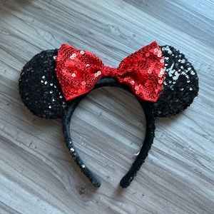 Disney Parks Mini Mouse Ears